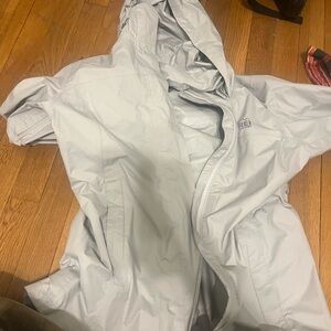 REI Women's Ski Jacket - Light Gray